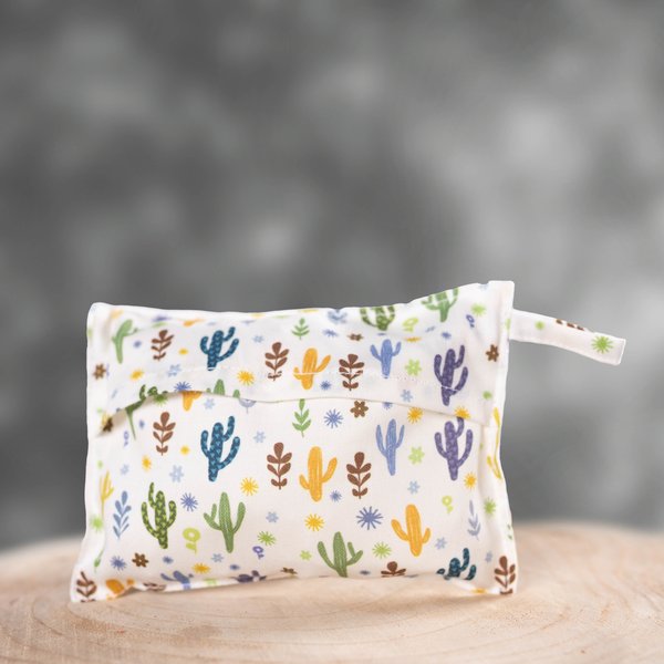 Pochettes tissu : l'accessoire indispensable pour toutes les occasions